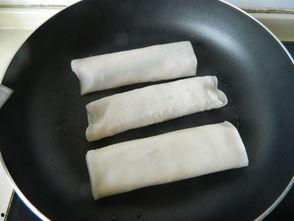 葱包烩视频,家常美食，简单易学的传统小吃制作过程