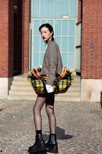 黑色丝袜小姑,揭秘黑色丝袜小姑的神秘魅力